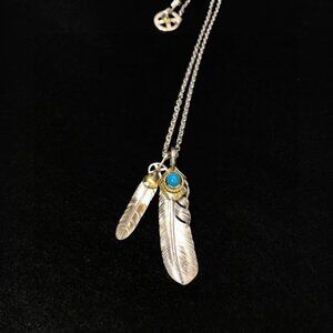Goro's Current Gold Tip Extra Large Feather Chain With Necklace Silver